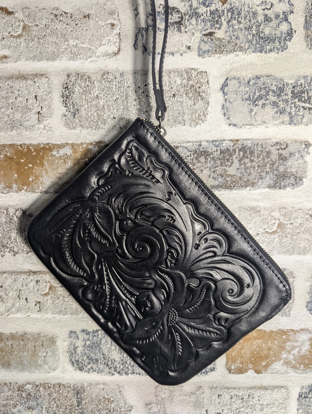 Like New Patricia Nash Cassini Hand-Tooled Leather Wristlet in black.
